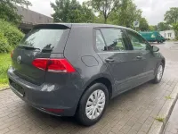 Second-hand VW Golf VII Trendline 105 CP (77 kW) 2014 Gri Berlinǎ