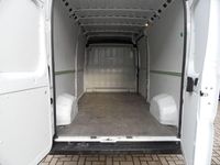 Gebraucht Opel Movano Edition 140 PS (102 kW) 2024 Weiß Van