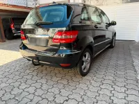 Gebraucht Mercedes B200 136 PS (100 kW) 2008 Schwarz Van / Kleinbus
