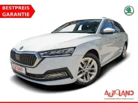 Gebraucht Skoda Octavia Style 150 PS (110 kW) 2021 Moon weiss metallic Kombi