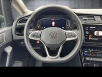 Używany VW Touran Pro 150 KM (110 kW) 2024 Szary Minivan