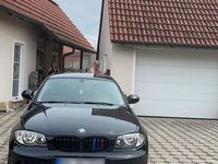 Gebraucht BMW 118 143 PS (105 kW) 2011 Schwarz Kleinwagen