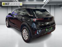 Gebraucht Opel Mokka Enjoy 131 PS (96 kW) 2023 Lackierung schwarz perla nera/typ aussen (metallic) SUV