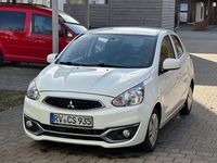 Gebraucht Mitsubishi Space Star Diamant Edition 71 PS (52 kW) 2019 Weiß Kleinwagen