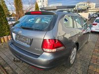 Gebraucht VW Golf VI Comfortline 140 PS (102 kW) 2010 Grau Kleinwagen