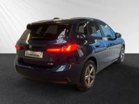 Gebraucht BMW 216 122 PS (89 kW) 2024 Phytonicblau metallic