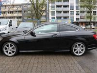 gebraucht Mercedes C220 AMG Paket*2HAND*SHZ*PDC*NAVI*KLIMA*LEDER*u.v.m