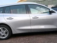 Gebraucht Ford Focus 120 PS (88 kW) 2021 Silber Kombi