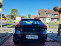 Gebraucht Volvo V40 Kinetic 120 PS (88 kW) 2017 Schwarz Kombi