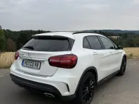 Gebraucht Mercedes GLA250 211 PS (155 kW) 2018 Weiß SUV