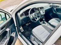 gebraucht VW Tiguan 2.0 TSI 4MOTION / R-LINE / AUT. / Virt.Cockpit