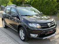 Gebraucht Dacia Sandero Ambiance 90 PS (66 kW) 2015 Schwarz SUV
