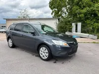 Gebraucht Ford Focus 109 PS (80 kW) 2011 Grau Kombi