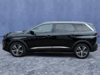 Gebraucht Peugeot 5008 136 PS (100 kW) 2024 Schwarz SUV