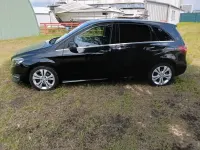 Gebraucht Mercedes B180 Urban 122 PS (89 kW) 2016 Schwarz Kleinwagen