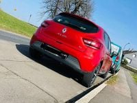 Gebraucht Renault Clio IV 90 PS (66 kW) 2015 Rot Kleinwagen