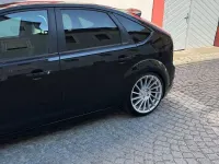 Gebraucht Ford Focus Style 101 PS (74 kW) 2009 Schwarz Limousine