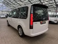 Gebraucht Hyundai Staria Trend 177 PS (130 kW) 2024 Weiß Van / Kleinbus