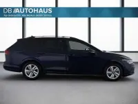 Gebraucht VW Golf VIII Life 150 PS (110 kW) 2024 Blau Kombi