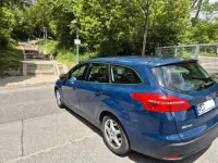 Gebraucht Ford Focus 120 PS (88 kW) 2016 Blau Kombi