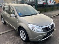 Gebraucht Dacia Sandero Lauréate 87 PS (63 kW) 2008 Gold Limousine