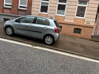 Gebraucht Toyota Yaris 69 PS (50 kW) 2008 Grau Kleinwagen