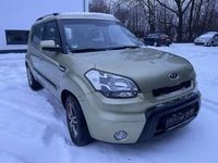 Gebraucht Kia Soul Vision 126 PS (92 kW) 2010 Green tea latte met. SUV