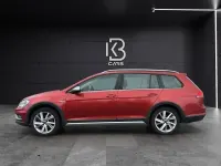 Gebraucht VW Golf Alltrack 184 PS (135 kW) 2016 Sunset red metallic Kombi