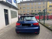 Gebraucht Audi A1 Attraction 86 PS (63 kW) 2012 Blau Kleinwagen