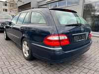 Gebraucht Mercedes E320 Elegance 224 PS (164 kW) 2003 Blau Kombi