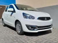 Gebraucht Mitsubishi Space Star Basis 71 PS (52 kW) 2018 Weiß Kleinwagen
