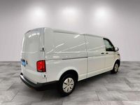 Gebraucht VW Transporter 150 PS (110 kW) 2024 B4 candyweiß Van