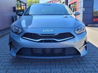 Używany Kia Ceed Silver 140 KM (102 kW) 2024 Srebrny Hatchback