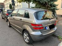 Gebraucht Mercedes B170 116 PS (85 kW) 2006 Silber Van / Kleinbus