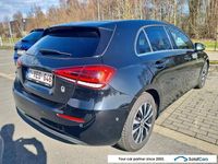 Gebraucht Mercedes A180 116 PS (85 kW) 2019 Schwarz Limousine
