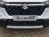 Gebraucht Suzuki SX4 S-Cross Comfort 129 PS (94 kW) 2024 Weiß metallic SUV
