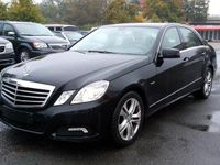Gebraucht Mercedes E250 Avantgarde 204 PS (150 kW) 2009 Schwarz Limousine