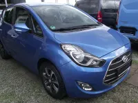 Gebraucht Hyundai ix20 Space Plus 125 PS (91 kW) 2018 Ara blue / met Kleinwagen