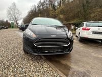 Gebraucht Ford Fiesta Trend 101 PS (74 kW) 2013 Schwarz Kleinwagen