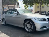 Gebraucht BMW 318 129 PS (94 kW) 2006 Silber Limousine