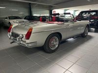 Second-hand MG B 95 CP (69 kW) 1974 Argintiu Cabrio