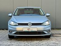 Second-hand VW Golf VII Highline 150 CP (110 kW) 2018 Argintiu Berlinǎ