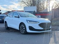 Gebraucht Ford Focus Titanium X 116 PS (85 kW) 2023 Weiß Limousine