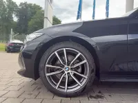 Gebraucht BMW 320 190 PS (139 kW) 2025 Schwarz Limousine