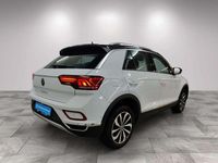 Gebraucht VW T-Roc Style 150 PS (110 kW) 2025 Pure white/schwarz SUV
