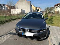 Gebraucht VW Passat Business 218 PS (160 kW) 2017 Grau Kombi