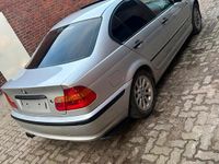 Gebraucht BMW 318 143 PS (105 kW) 2004 Silber Limousine