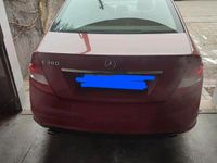 Gebraucht Mercedes C300 230 PS (169 kW) 2010 Rot Limousine