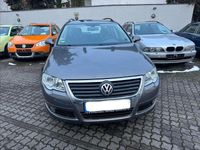 Gebraucht VW Passat Trendline 116 PS (85 kW) 2006 United grey metallic Kombi