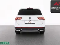 Gebraucht VW Tiguan Allspace Elegance 150 PS (110 kW) 2023 Pure white SUV